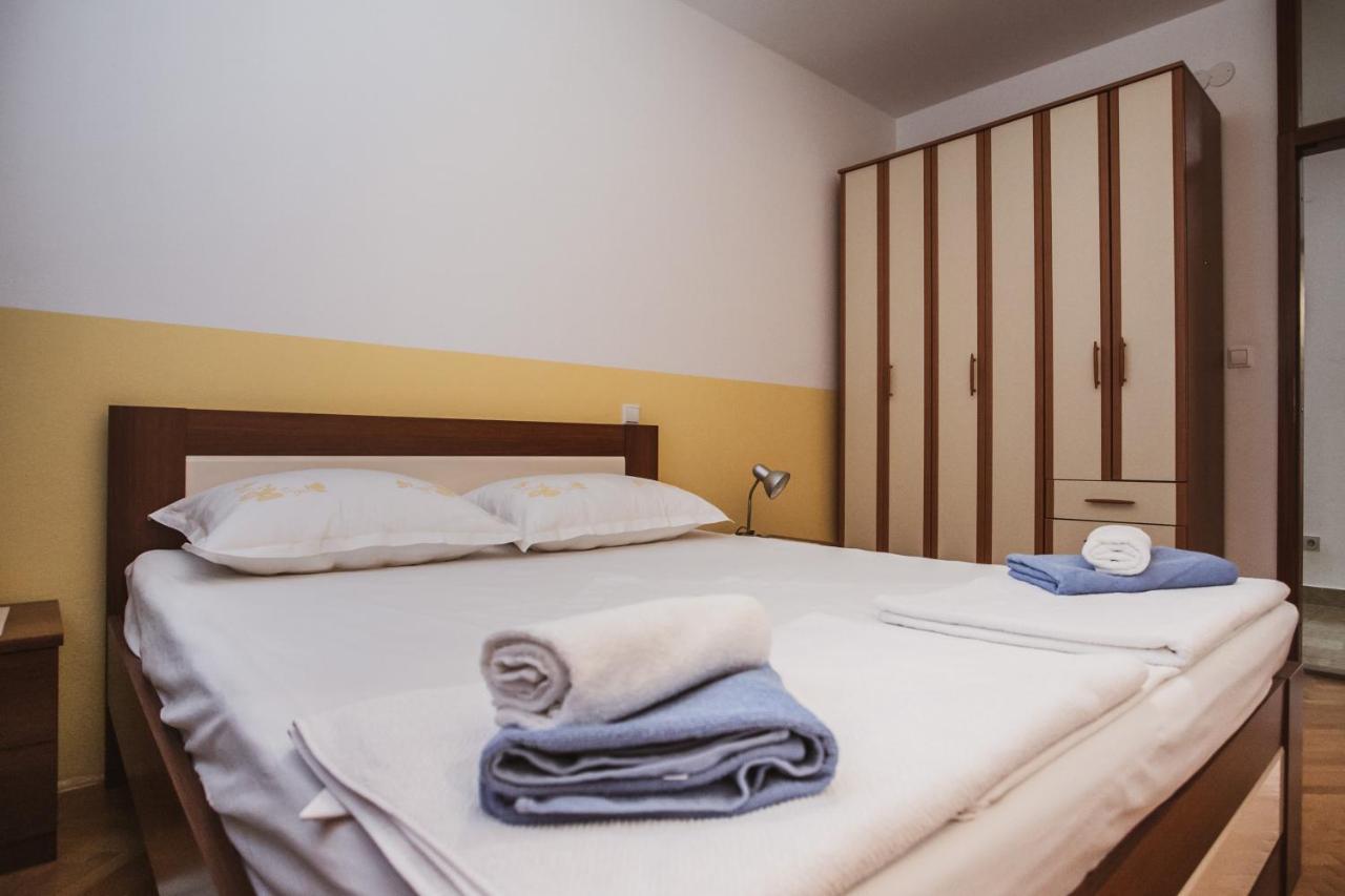 Comfort Sea View Apartment Dugi Rat Esterno foto