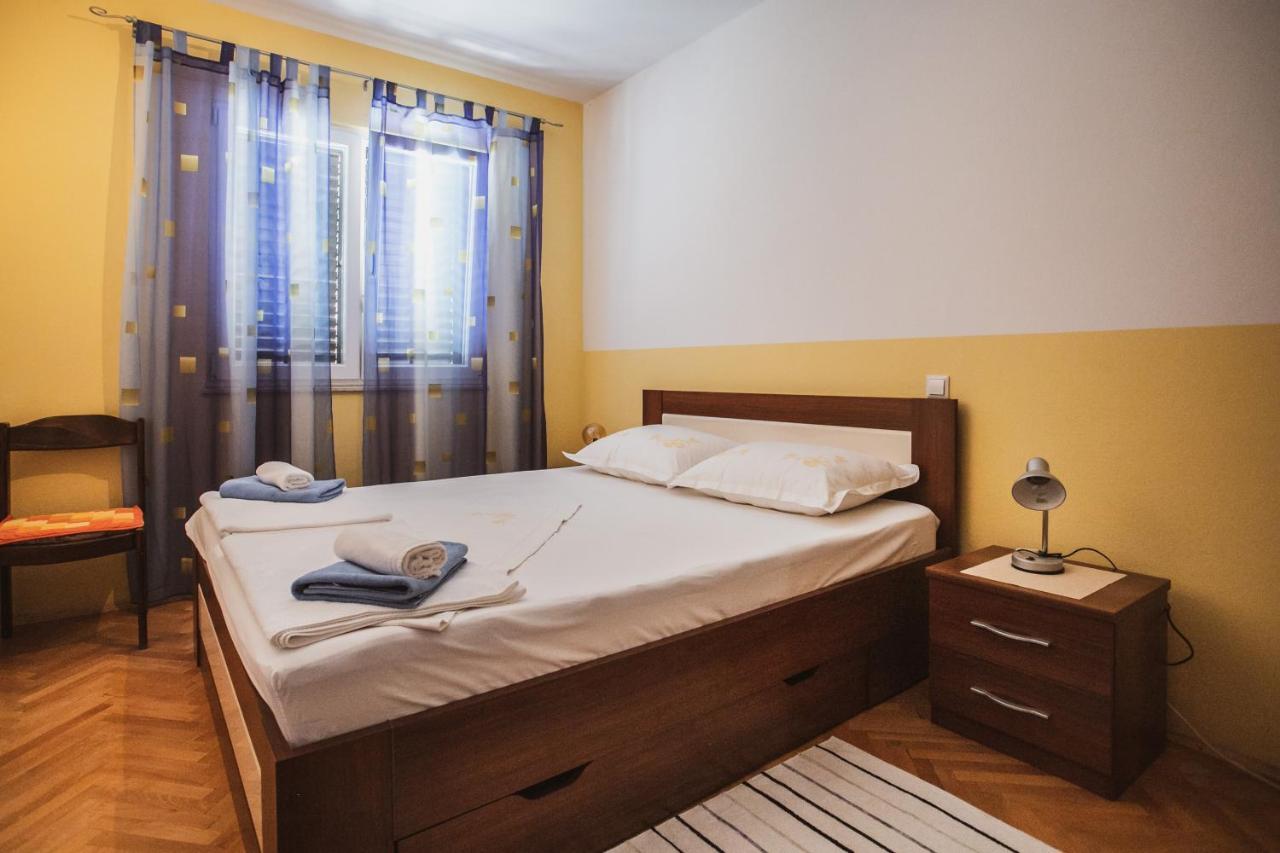 Comfort Sea View Apartment Dugi Rat Esterno foto